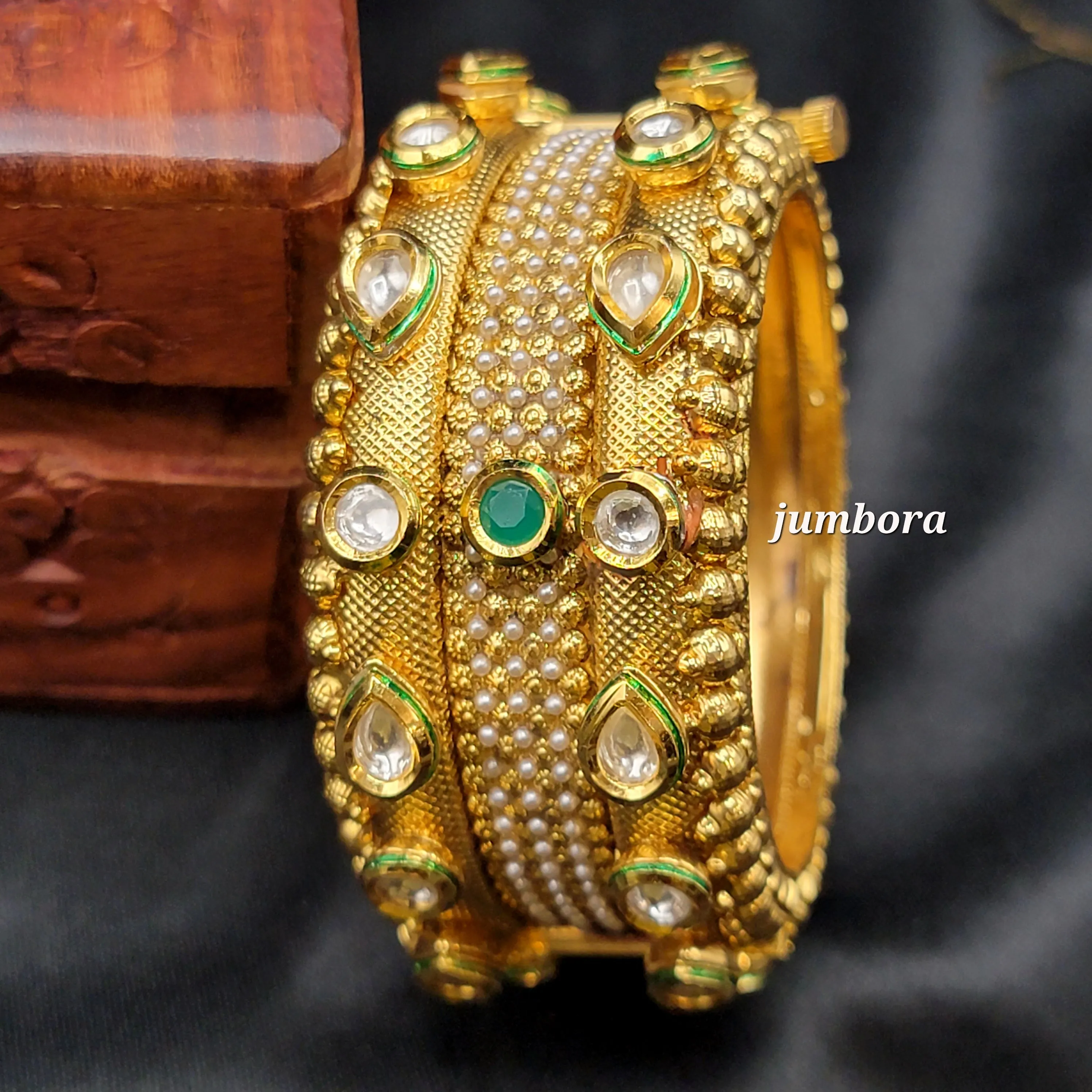 Antique Gold Openable Kundan Bangle Bracelet