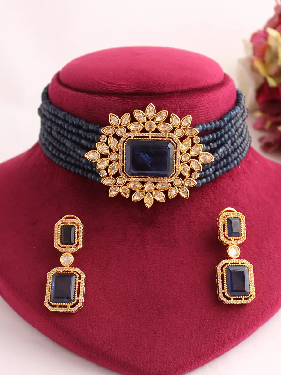 Anvi Necklace Set