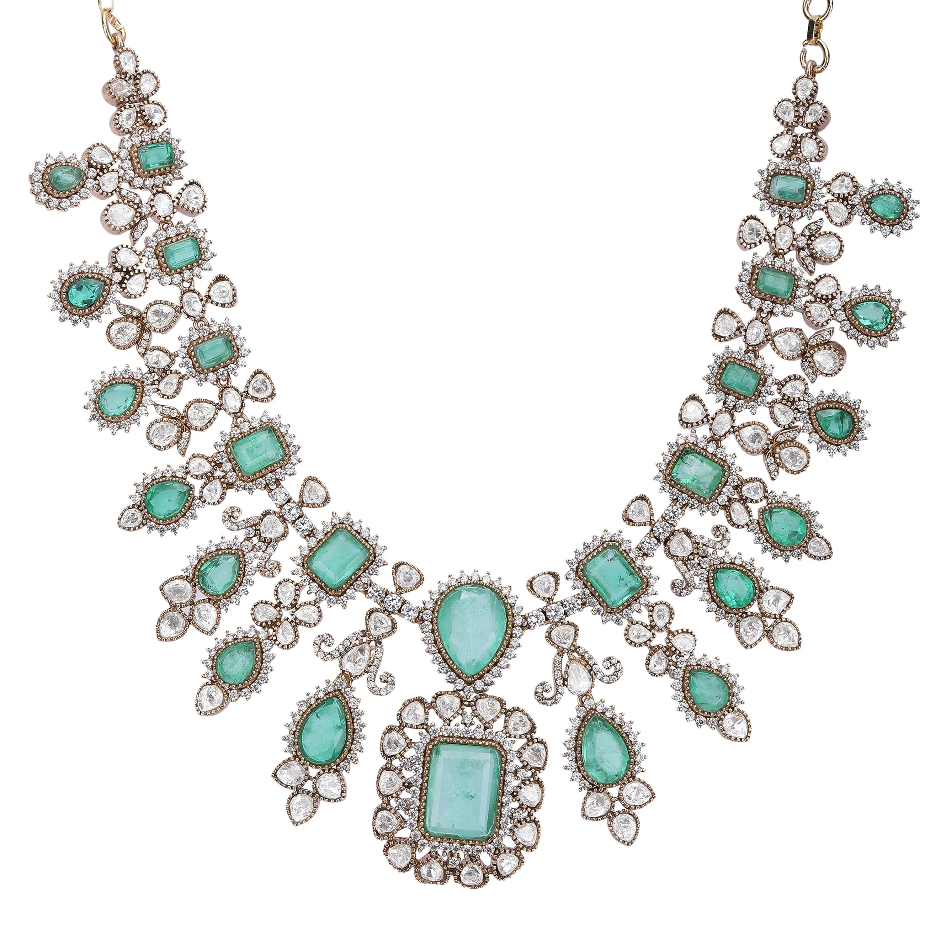 APARNA NECKLACE