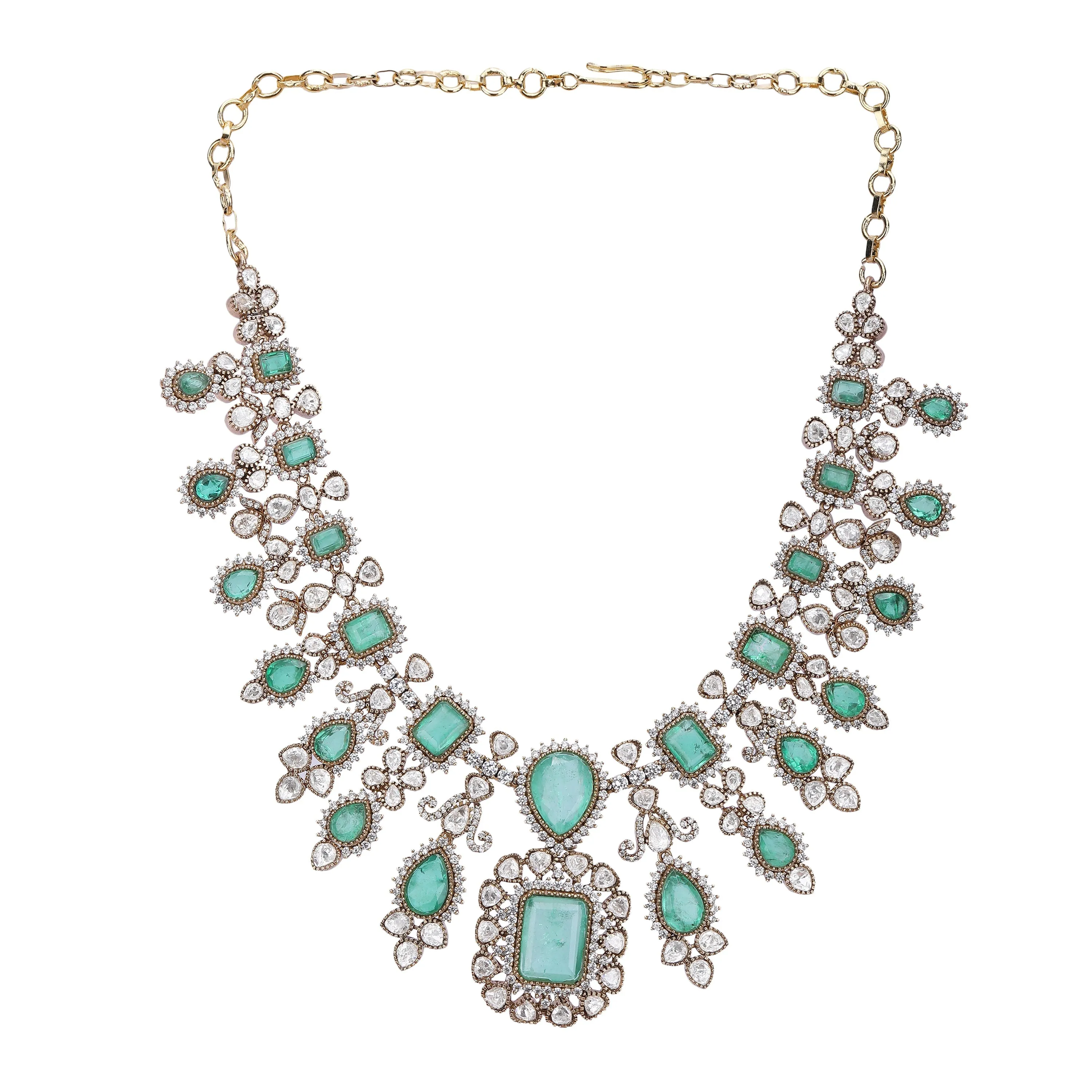 APARNA NECKLACE