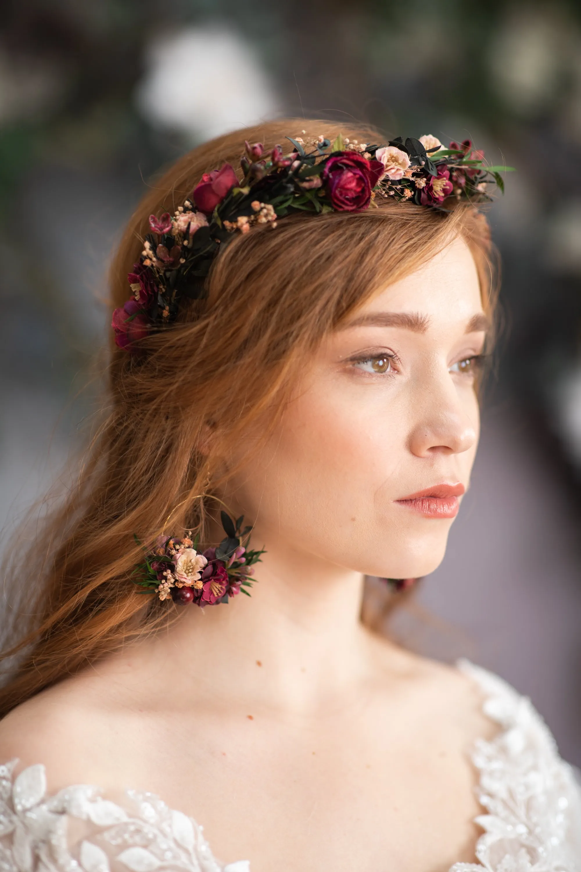 Burgundy circle flower earrings