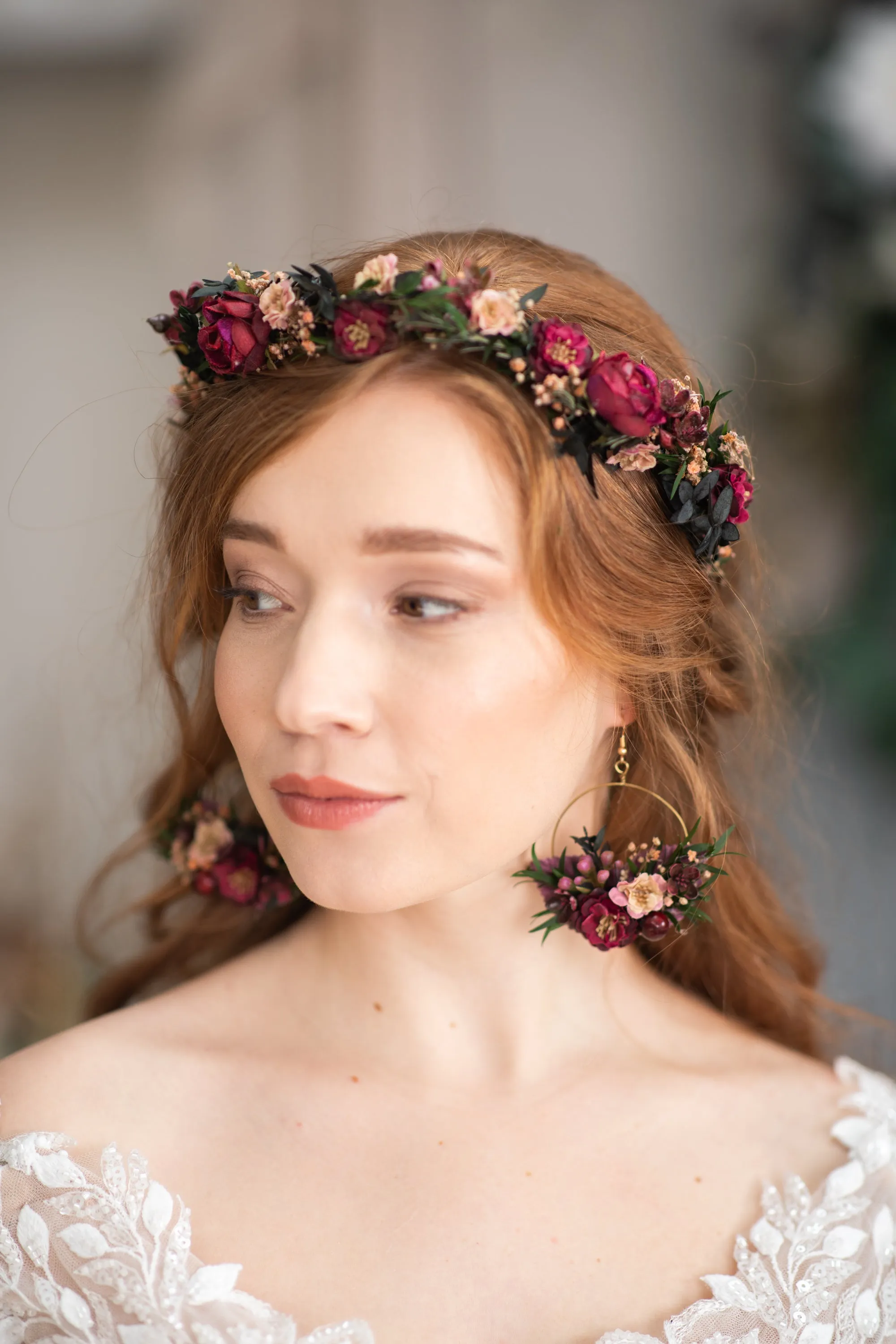 Burgundy circle flower earrings