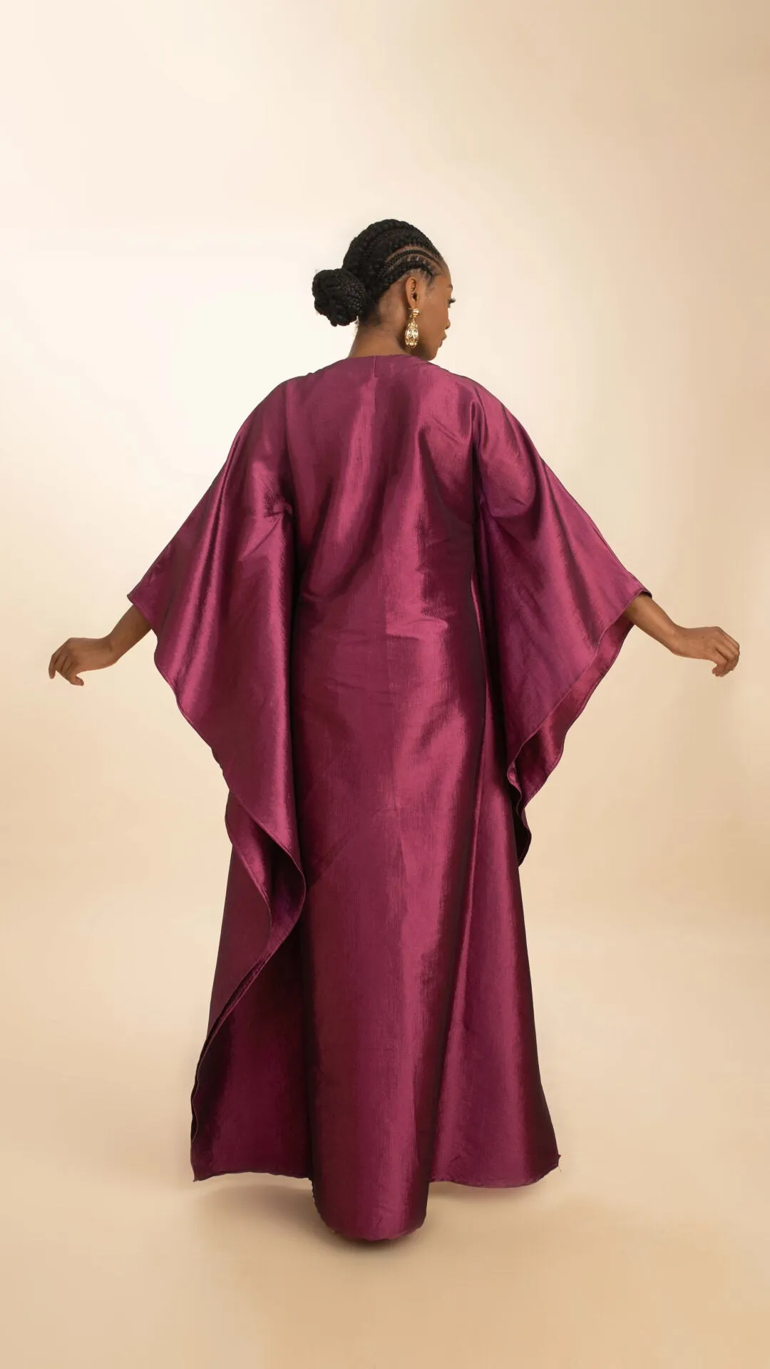 Domina by Michelle Chechi V-neckline Kaftan with Invisible zip at Centre back