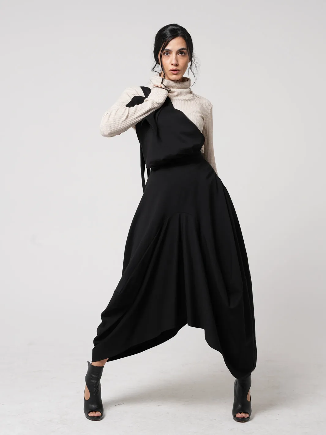 Extravagant Pinafore Skirt In Black