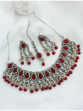 Farha Necklace Set