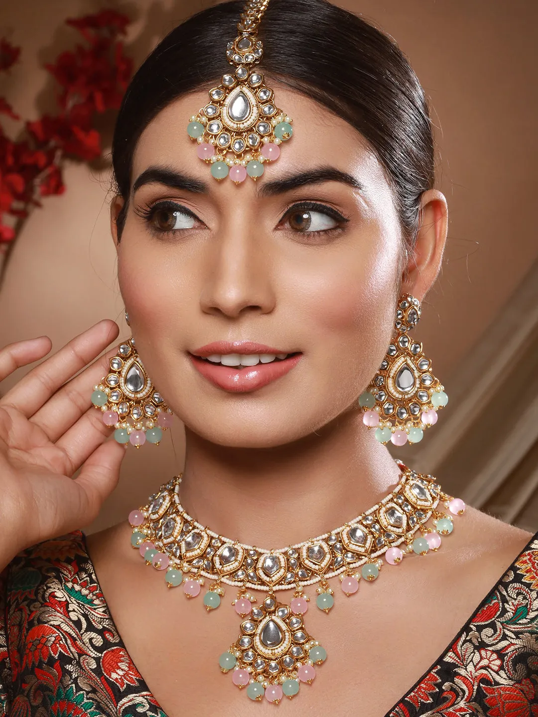 Gold Plated Kundan Studded &Amp; Mint Green &Amp; Baby Pink Pearl Beaded Choker Jewellery Set With Maangtikka